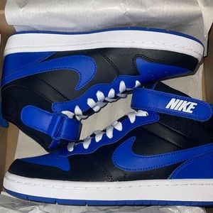 Brand New Kids Nike shoes